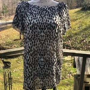 Women’s Leopard Top